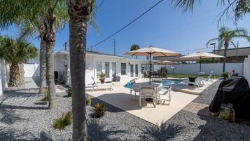 House, 3 Bedrooms | Property grounds