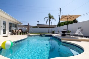 House, 3 Bedrooms | Pool