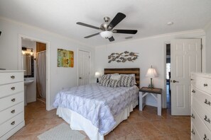 House, 3 Bedrooms | 3 bedrooms, free WiFi - 813 E 6th Ave 3 Bedroom Home by RedAwning (New Smyrna Beach)