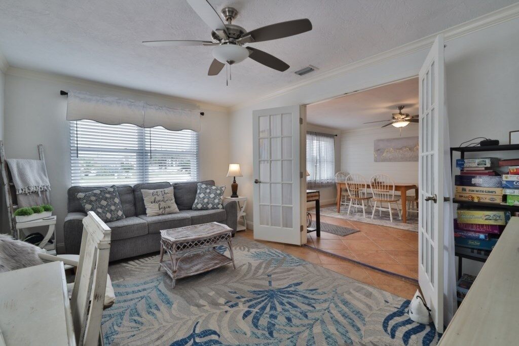 House, 3 Bedrooms | Living area