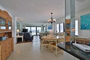 Condo, 2 Bedrooms | Private kitchen | Microwave, stovetop, coffee/tea maker, toaster