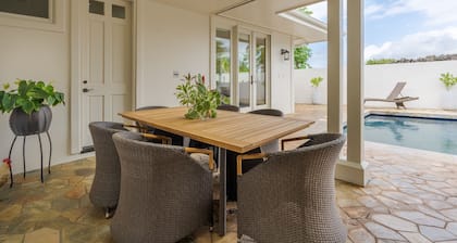 Pau Laka 5 Bedroom Home by RedAwning