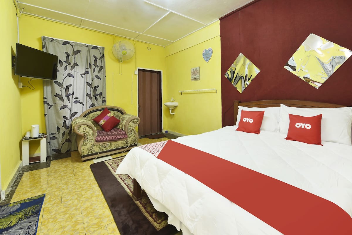 Habitación doble Deluxe | 1 habitación, wifi gratis y ropa de cama