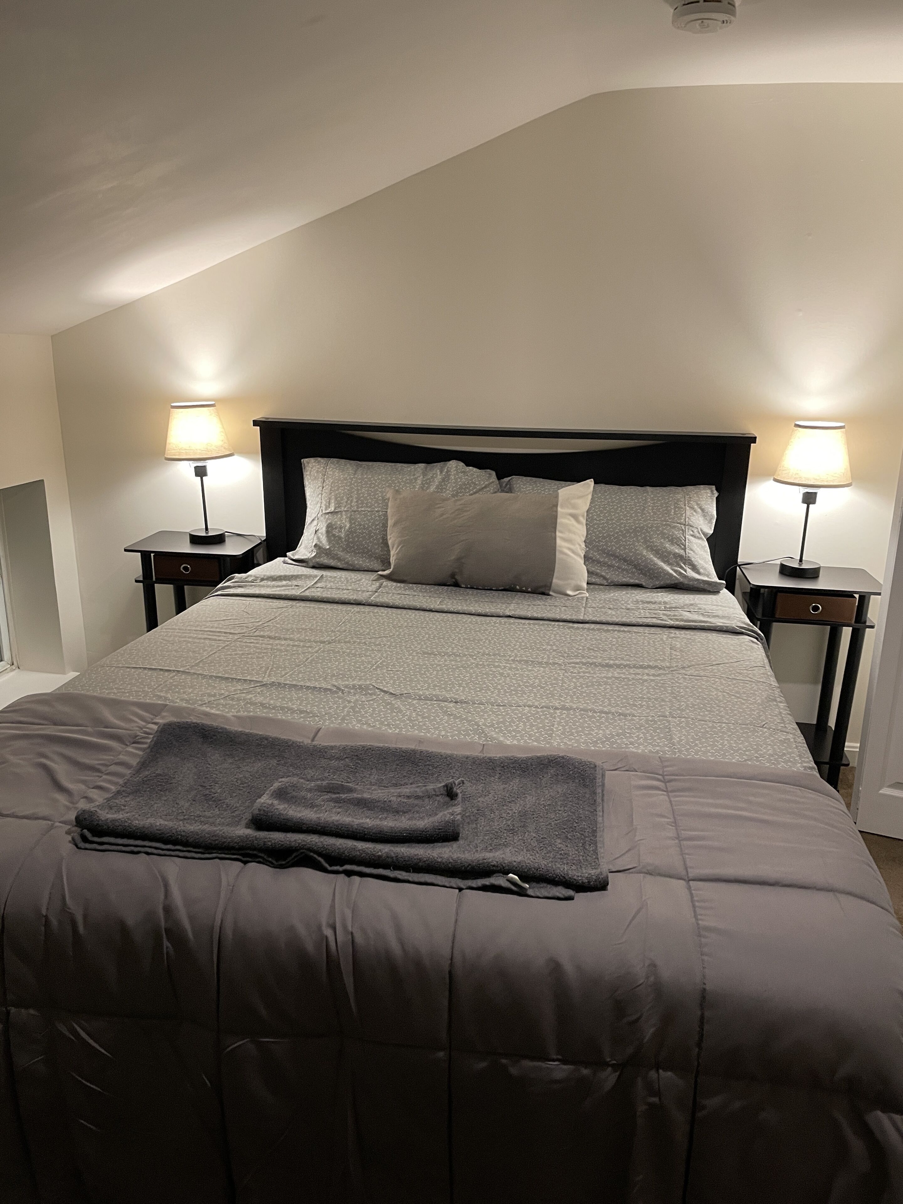 プレミアム アパートメント | 4 室のベッドルーム、セーフティボックス (室内)、デスク、ノートパソコン用作業スペース