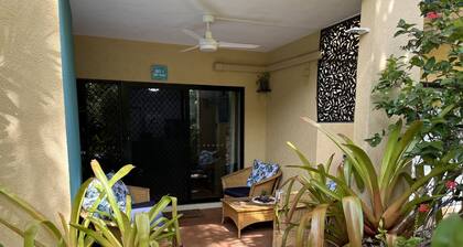 2 BEDROOM GROUND FLOOR APARTMENT 500M TO THE BEACH AND CLOSE TO MAIN STREET