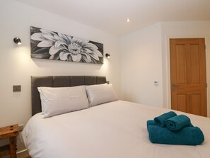 Cottage | Interior - The Reception Room at The Institute Executive Apartments (Keith)