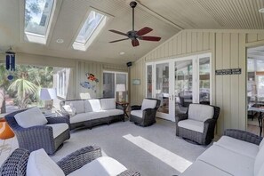 Terrace/patio - 2 Grey Widgeon at The Sea Pines Resort (Hilton Head Island)