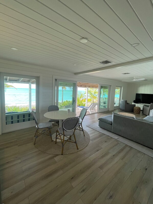 تلفزيون ذكي