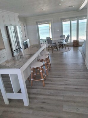 Fridge, microwave, oven, stovetop - Beautiful Oceanfront Home in Casuarina Point (Casuarina Point)