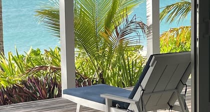 Beautiful Oceanfront Home in Casuarina Point