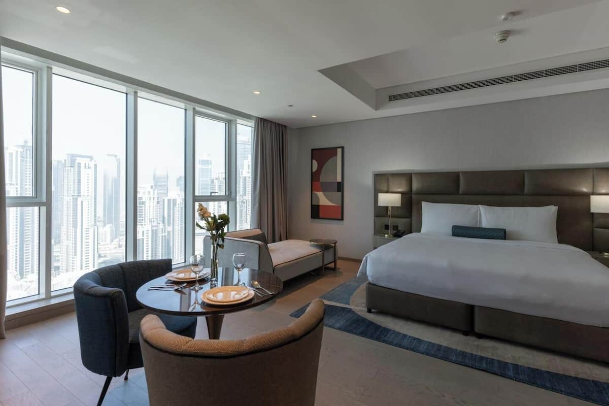 Classic-studio, 1 keskisuuri parisänky, kaupunkinäköala