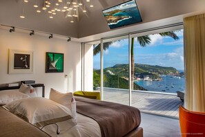 1 chambre, fer et planche à repasser, Wi-Fi, literie fournie