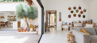 Prestigious villa in the heart of a vineyard near BORMES-LES-MIMOSAS