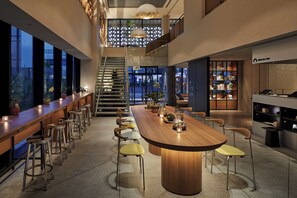 Lobby - OMO5 Okinawa Naha by Hoshino Resorts (Naha)