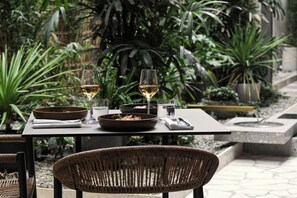 Garden - MonAsty, Thessaloniki, Autograph Collection (Thessaloniki)