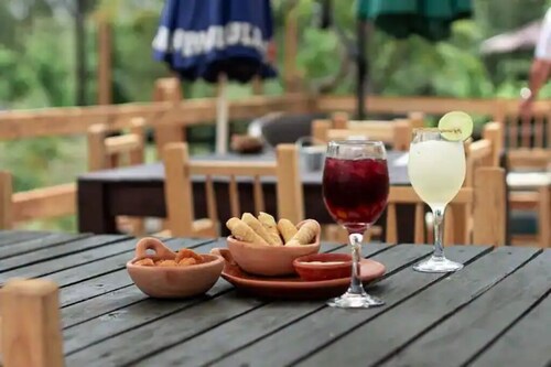 Comfortably furnished rooms 30 minutes from Tegucigalpa and Palmerola