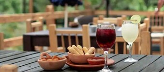 Comfortably furnished rooms 30 minutes from Tegucigalpa and Palmerola