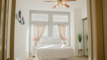 2 bedrooms, desk, iron/ironing board, free WiFi