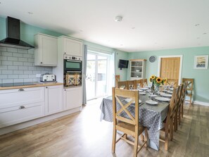 Fridge, dishwasher, electric kettle, toaster