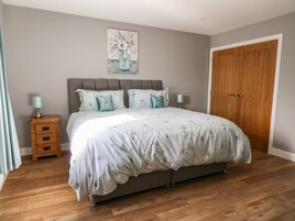 6 habitaciones, decoración personalizada y muebles diferentes