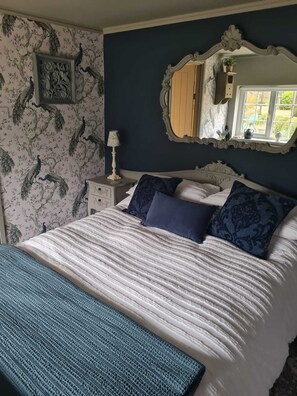 Apartment, Private Bathroom, Garden View (The Annexe) | 1 bedroom - Green Haven (Boston)