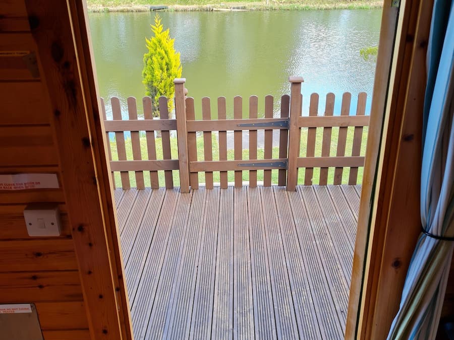 Classic Chalet, Lake View (Swallow - Glamping Pod ) | Interior