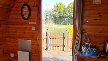 Classic Chalet, Lake View (Swallow - Glamping Pod ) | Interior