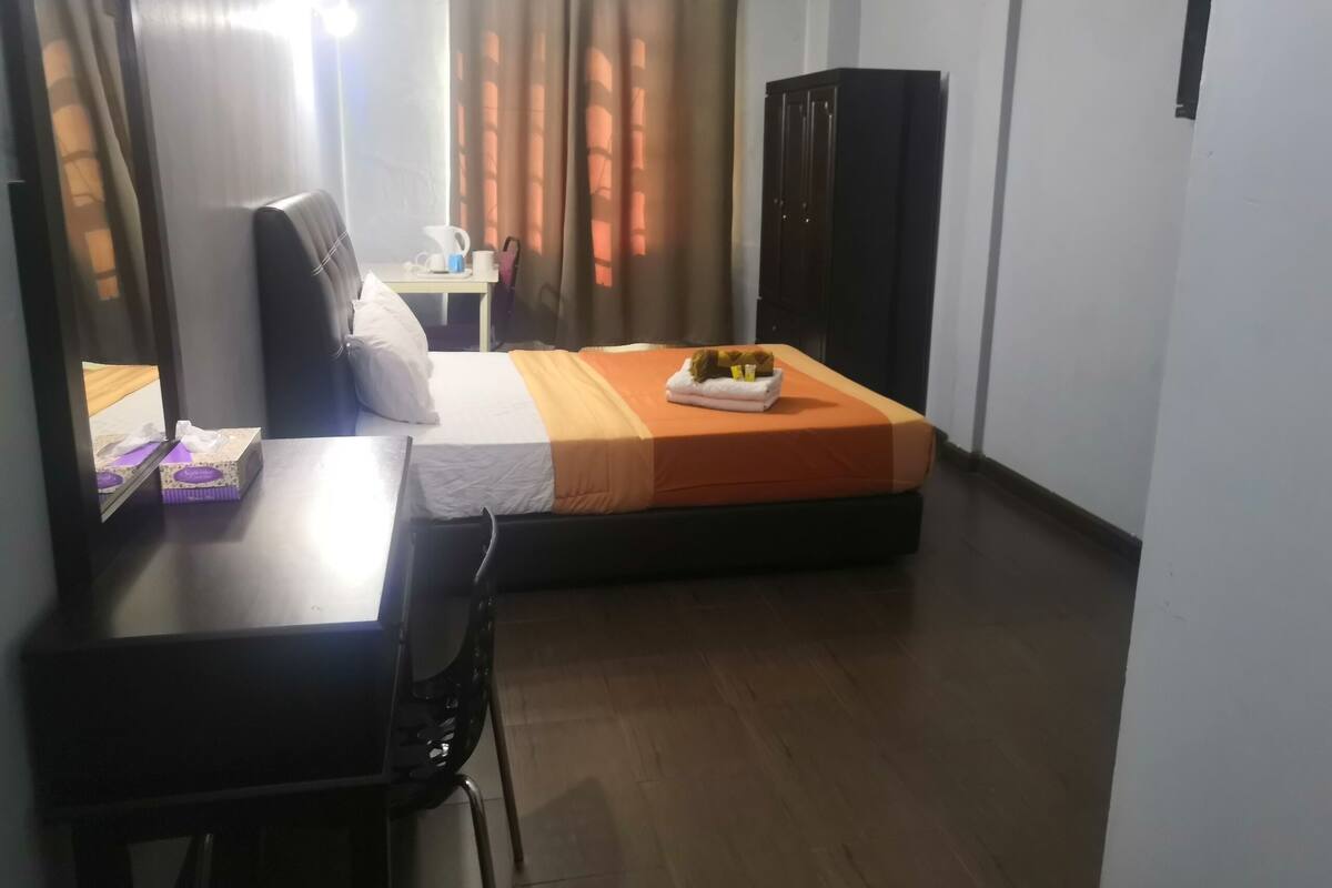 Habitación doble Deluxe | Wifi gratis y ropa de cama