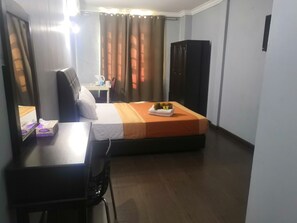 Habitación doble Deluxe | Wifi gratis y ropa de cama