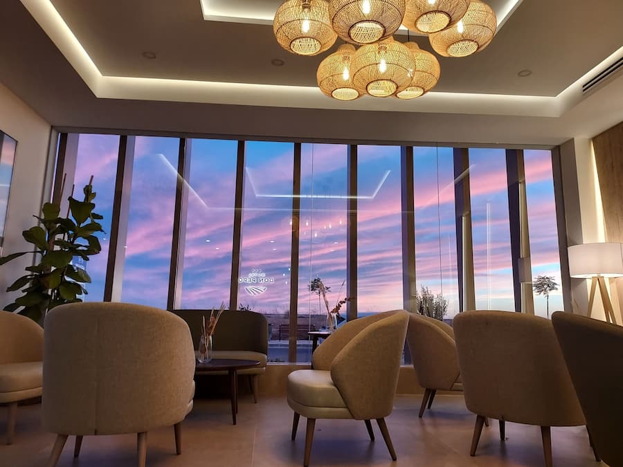 En 43-tommers TV med digitale kanaler