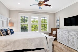 4 habitaciones, tabla de planchar con plancha y wifi gratis 