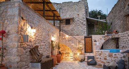 Dandy Villas Mani - Old Tower House - Fireplace - Pool