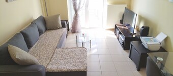 Holiday & Business Furnished Apartments