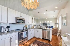 Wasserkocher mit Kaffee-/Teezubehör