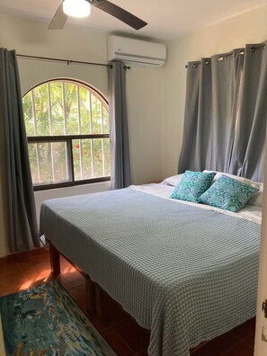 4 camere, una cassaforte in camera, Wi-Fi gratuito, lenzuola