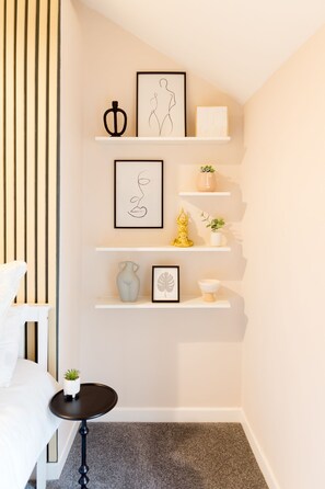 Deluxe House, Private Bathroom | 1 bedroom