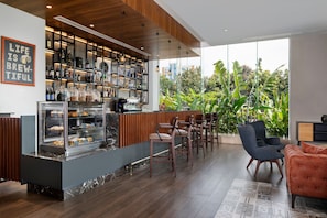 2 Bars/Lounges, Bar auf der Dachterrasse, Brauhaus