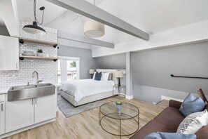 1 Schlafzimmer, Schreibtisch, Bügeleisen/Bügelbrett, WLAN