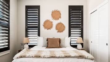 3 عدّة غرف نوم ومكتب ومكواة/لوح كي وواي فاي مجانًا