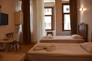 Free WiFi, bed sheets - Taksim Palace Hotel Apart  (Istanbul)
