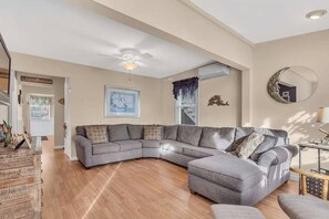 Unclassified image, 5 of 14, button