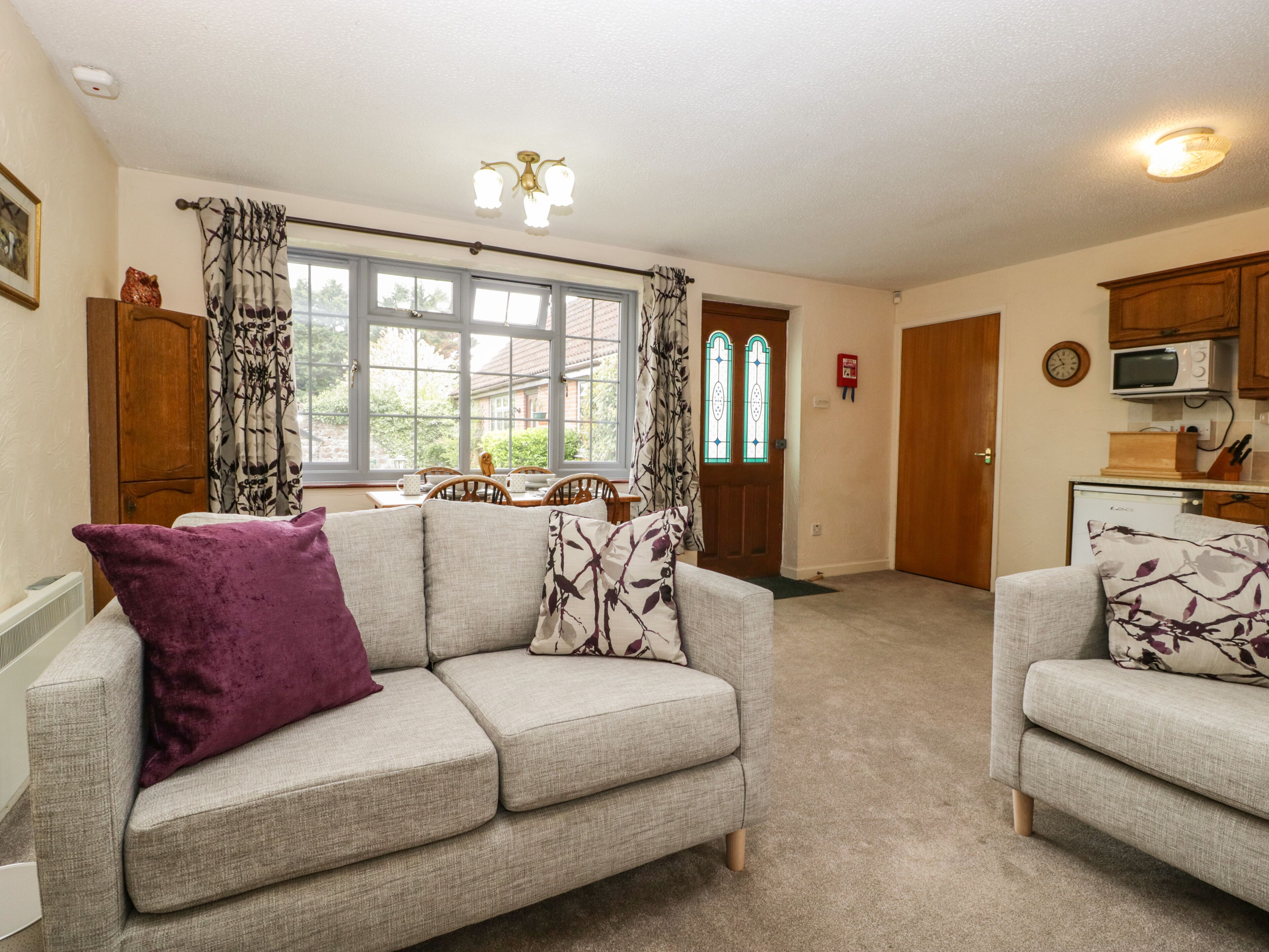 Cottage | Interior