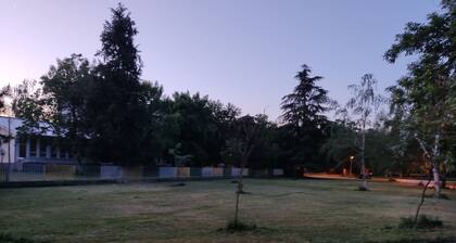 Sunny studio with free parking. Quiet and green part of Skopje 3km from center.