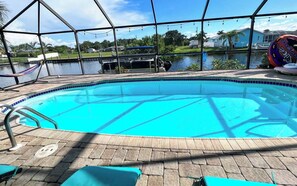 Uppvärmd pool
