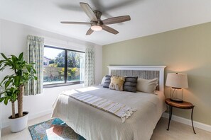 2 habitaciones, tabla de planchar con plancha, cuna de viaje y wifi 