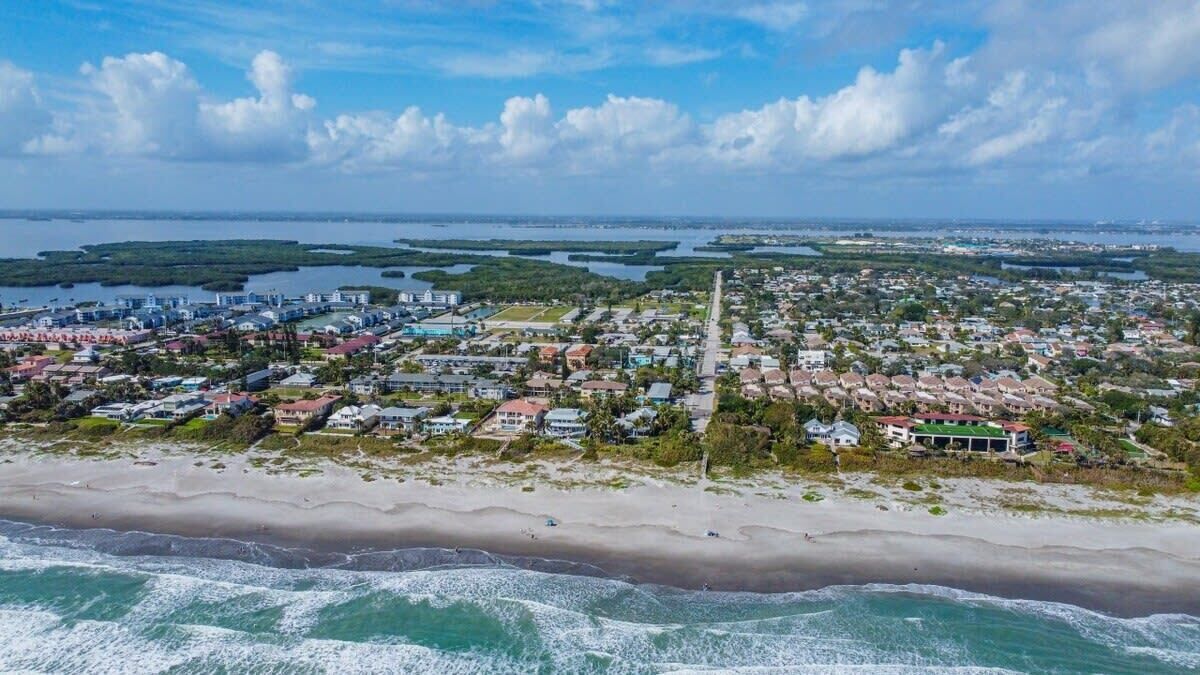 Strand