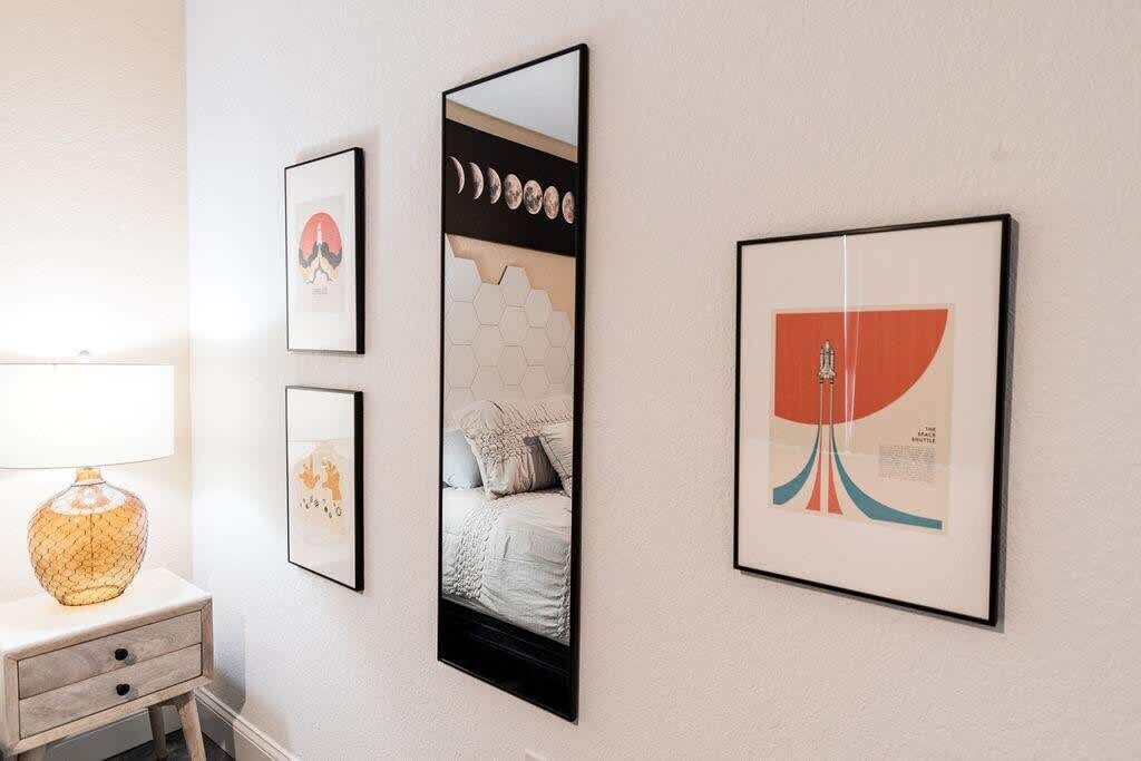 2 bedrooms, iron/ironing board, travel crib, WiFi