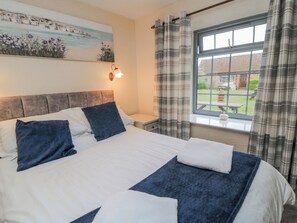 Cottage | Interior - Carthouse (Weston-super-Mare)