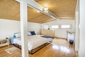1 quarto, escrivaninha, Wi-Fi de cortesia, roupa de cama