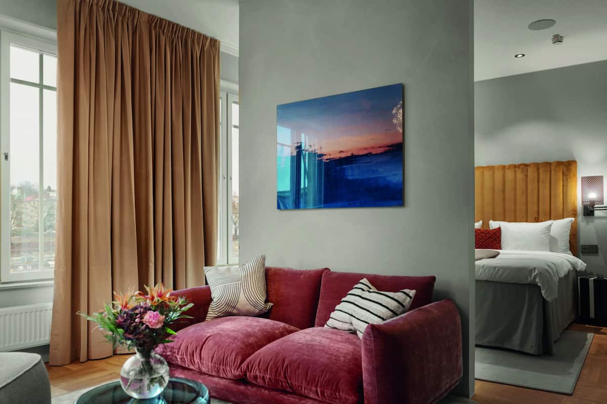 Executive Terrace Suite Canal View (Spa not included) | Minibar, laptop workspace, soundproofing, iron/ironing board